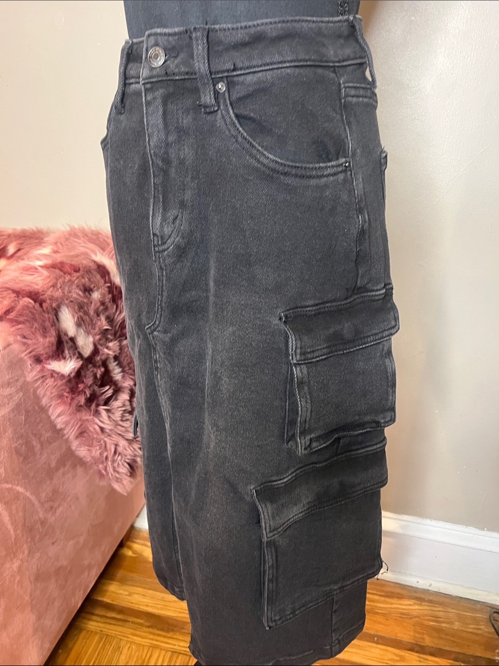 Washed Black Cargo Pocket Midi Denim Skirt - Picture 4 of 4